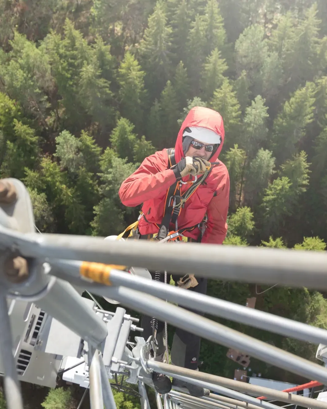 Orange : un engagement qui traverse les époques 