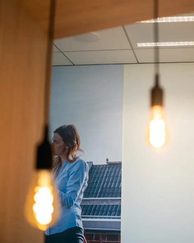Bureau intérieur avec une écriture réseau