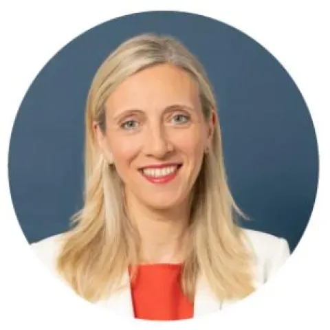 portrait rond de Bénédicte Javelot